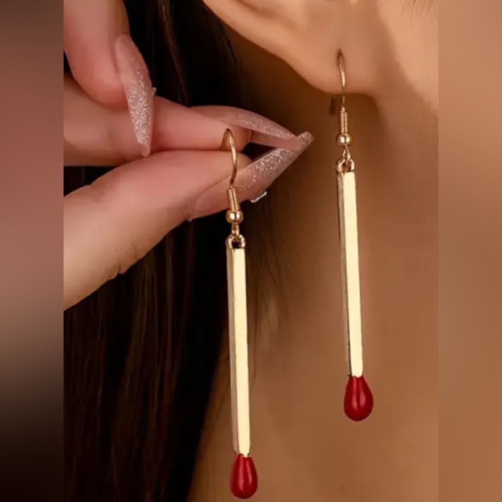 Chic Gold and Red Drop match light Earrings new